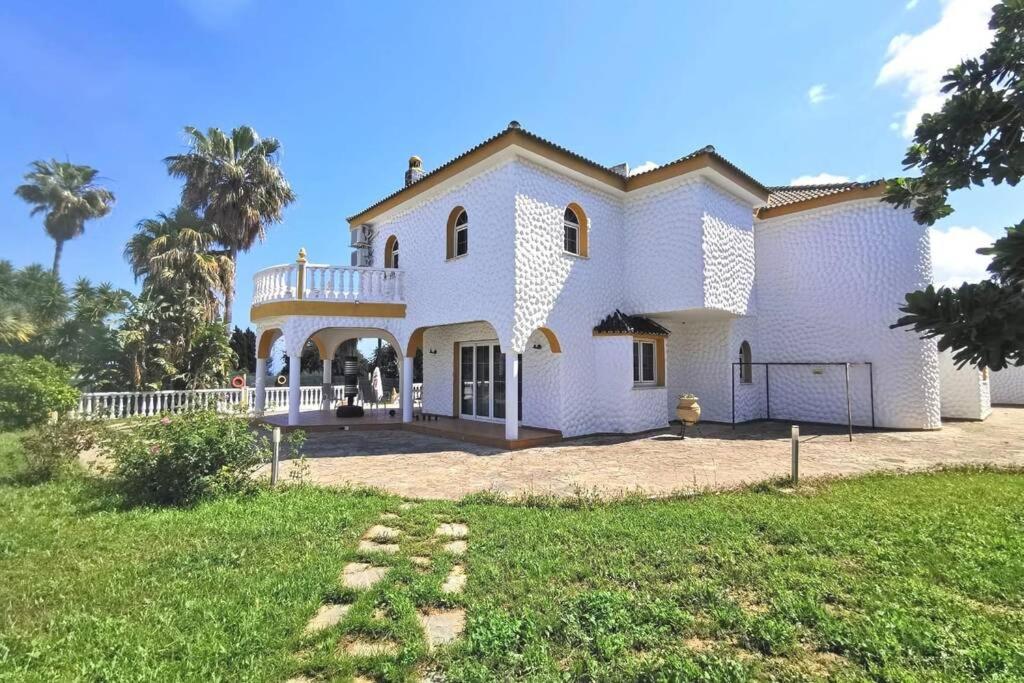 Villa Grande Piscine 5 Min De La Mer Málaga Kültér fotó